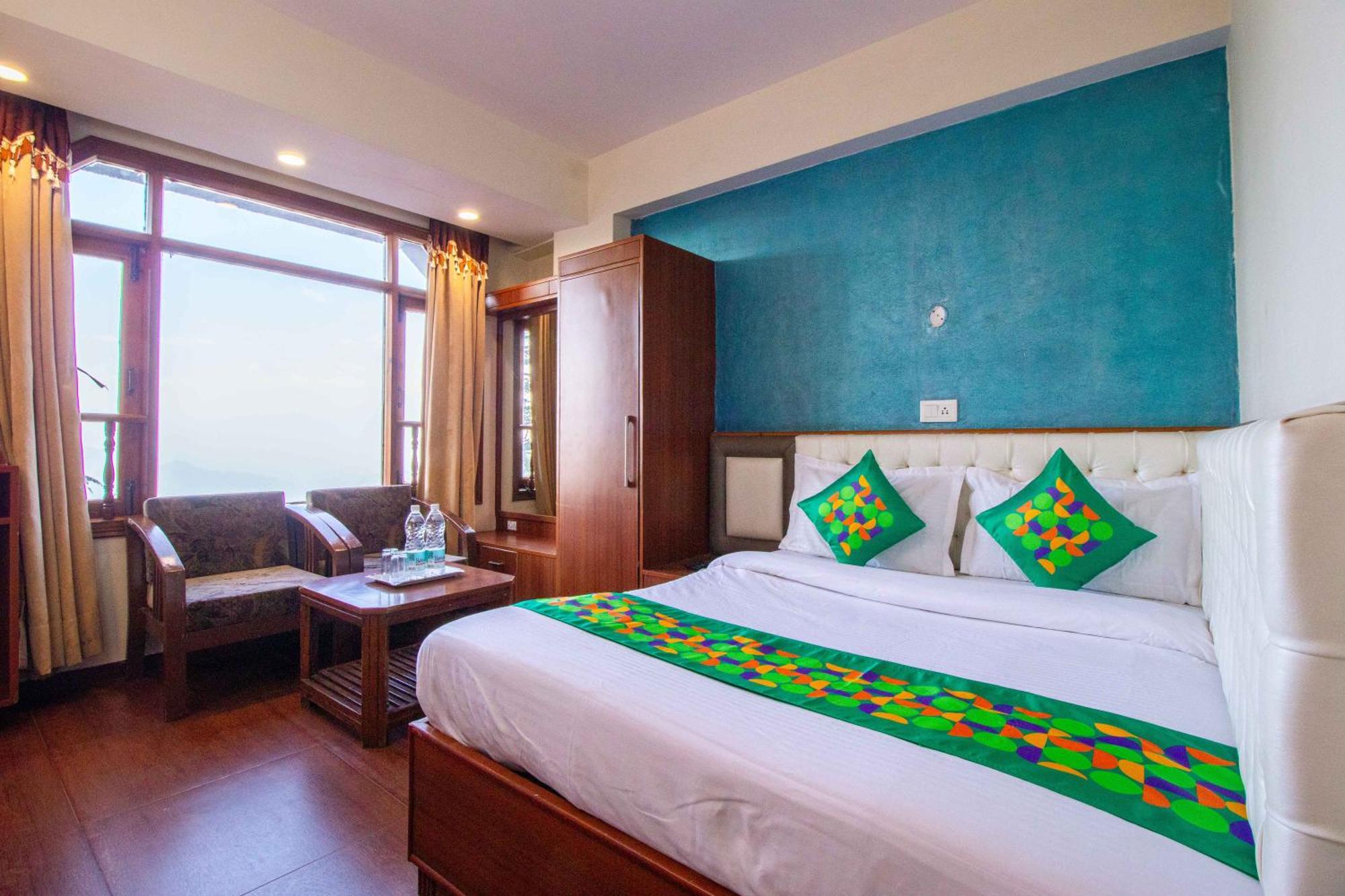 Treebo Varuna With Mountain View Shimla Extérieur photo